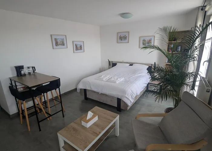 Cosy, Calme Et Lumineux à